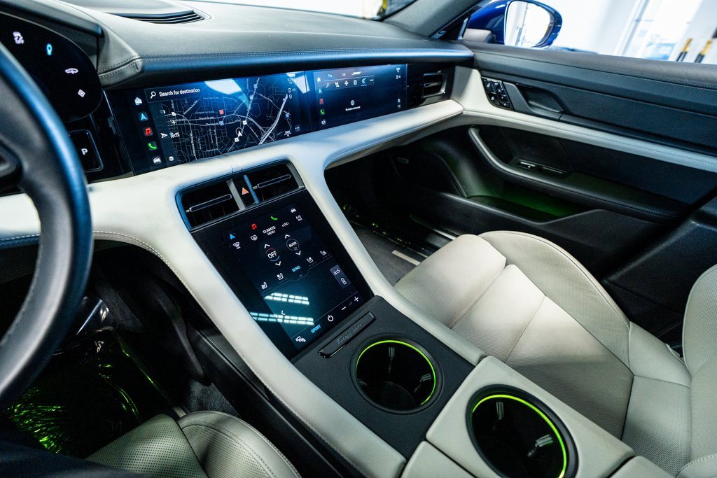 Used 2021 Porsche Taycan 4S image 43