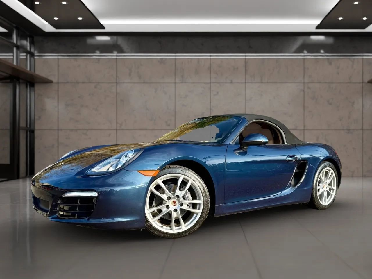 Used 2013 Porsche Boxster RWD image 3