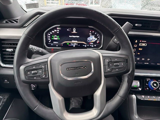 Used 2024 GMC Sierra 2500 Denali w/ Denali Reserve Package AWD/4WD image 17