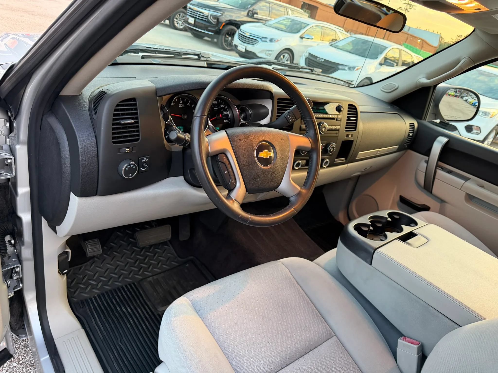 Used 2011 Chevrolet Silverado 1500 LT RWD image 22
