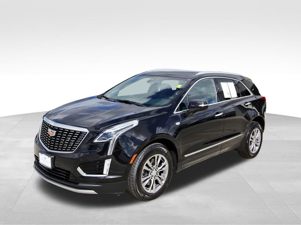 Used 2023 Cadillac XT5 Premium Luxury image 2