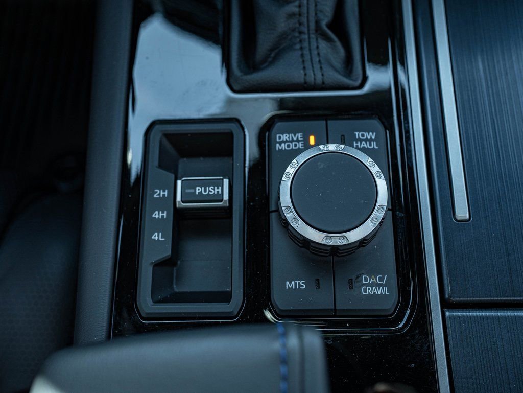 Used 2025 Toyota Tundra Platinum image 38