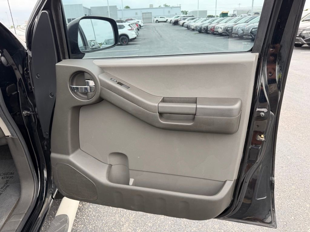 Used 2012 Nissan Xterra S w/ Value Package AWD/4WD image 23