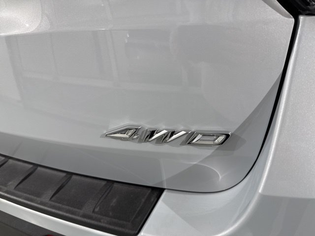 Used 2026 Ford Explorer Active w/ Active Comfort Package AWD/4WD image 9