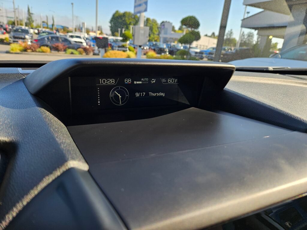 Used 2024 Subaru Forester Premium AWD/4WD image 27