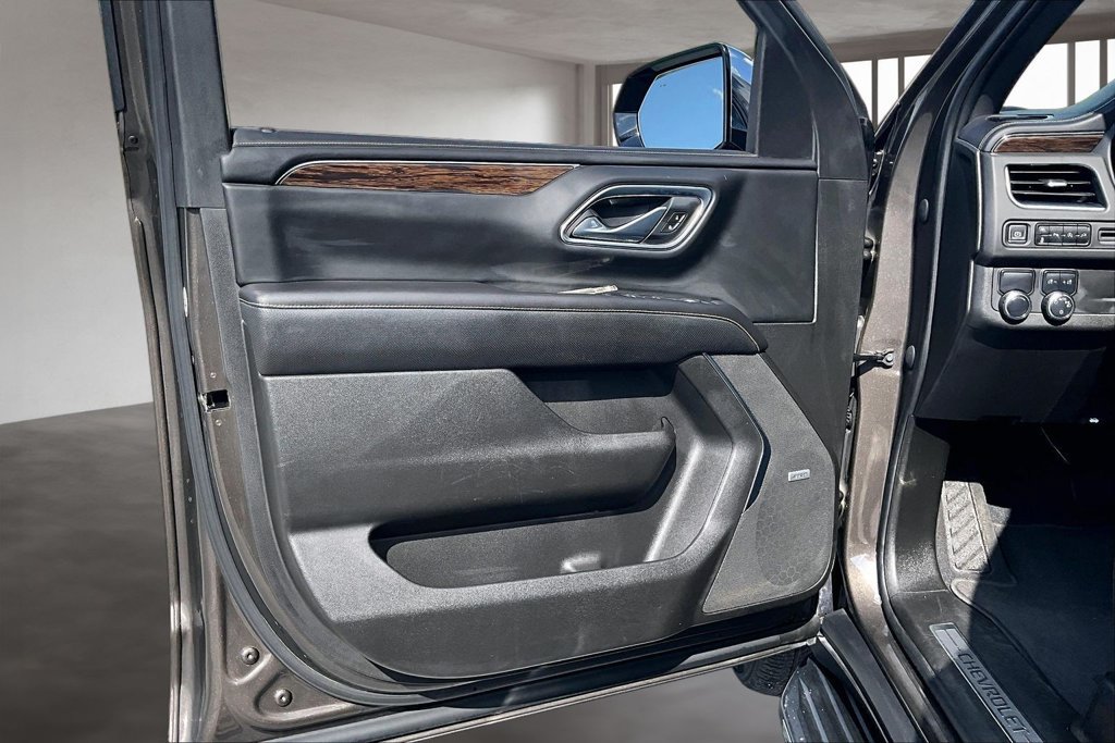 Used 2021 Chevrolet Tahoe Premier RWD image 19