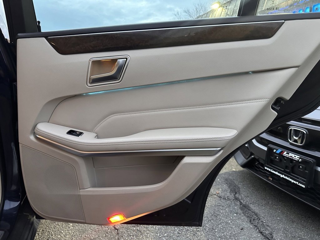 Used 2015 Mercedes-Benz E 350 Sedan image 18
