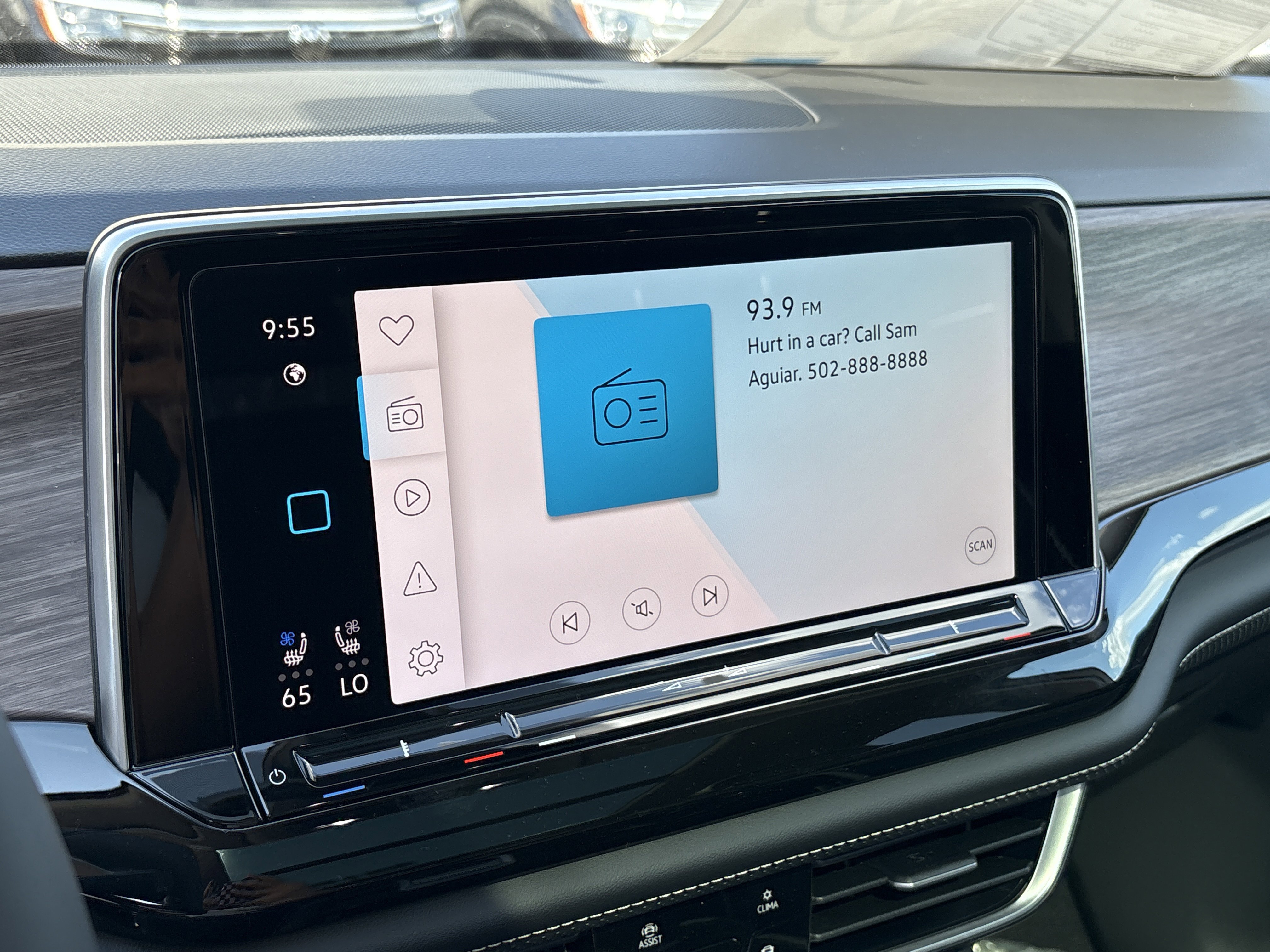 New 2026 Volkswagen Atlas SEL Premium R-Line image 16