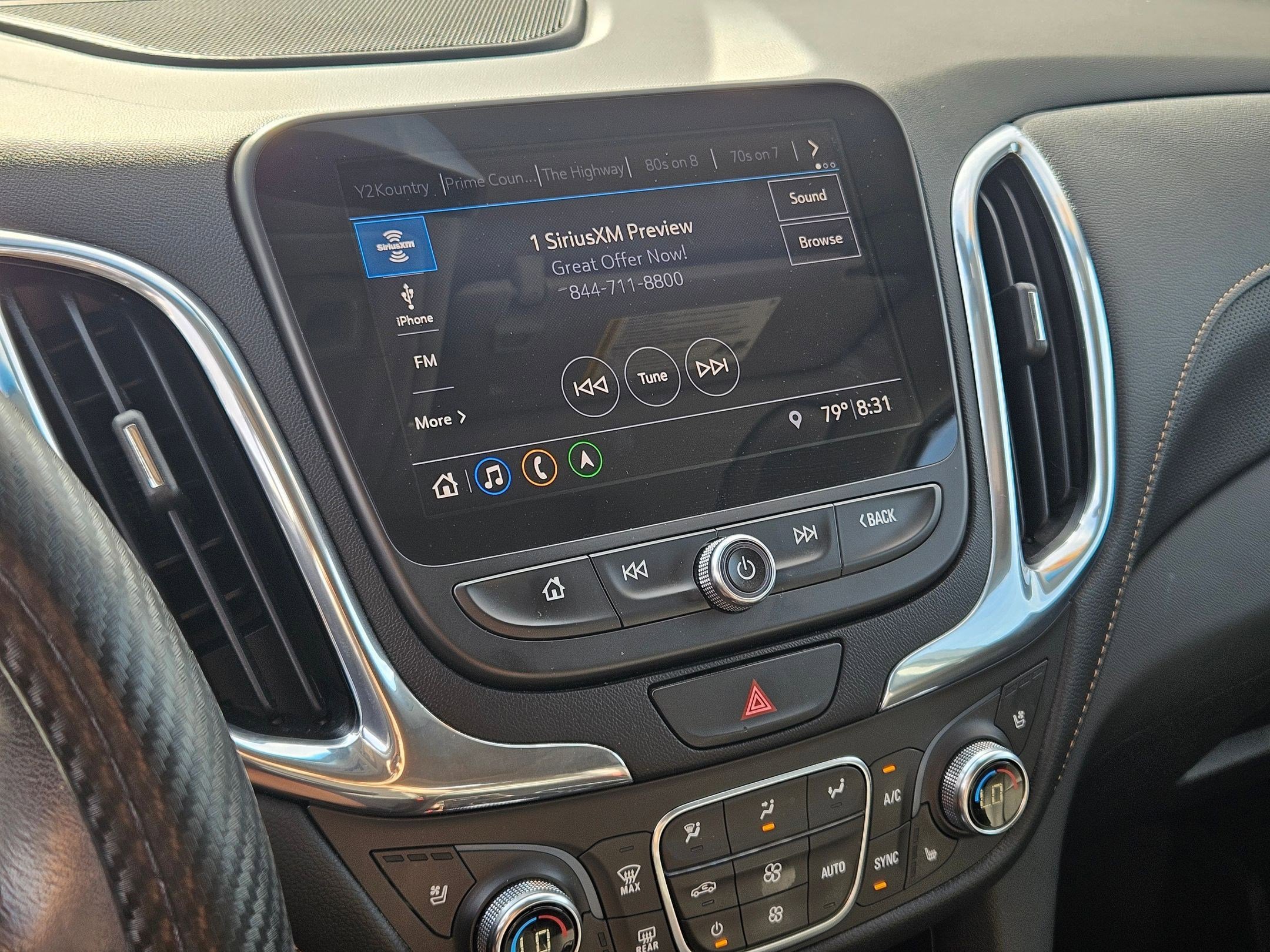 Used 2019 Chevrolet Equinox Premier w/ Premier True North Edition AWD/4WD image 22