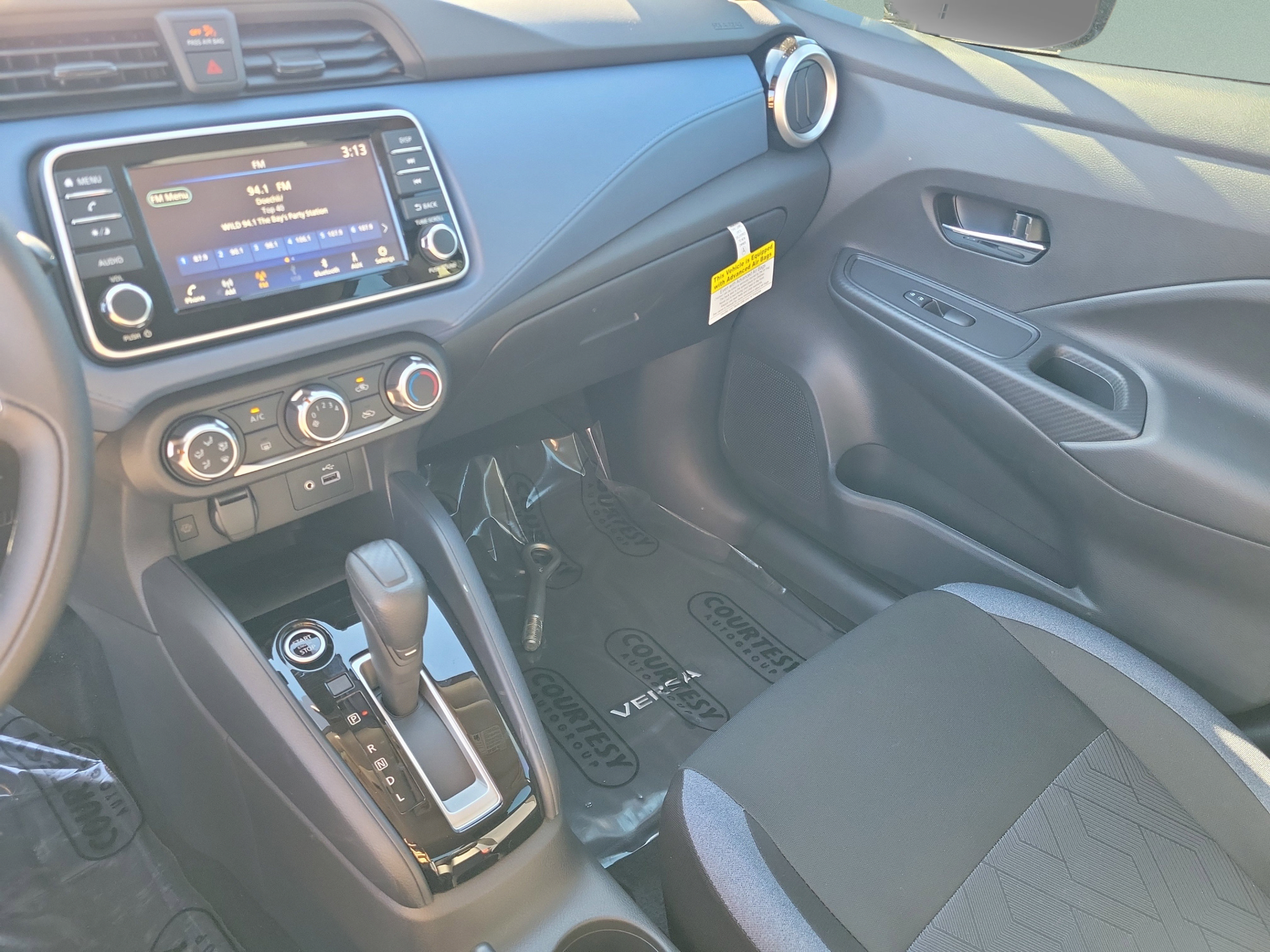 Certified 2025 Nissan Versa SV w/ Trunk Package FWD image 24
