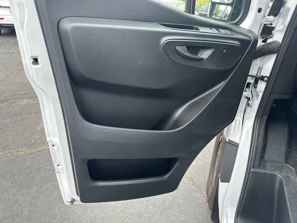 Used 2025 Mercedes-Benz Sprinter 2500 image 10