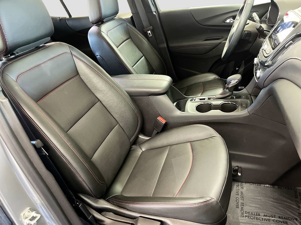Used 2024 Chevrolet Equinox RS w/ RS Leather Package image 31
