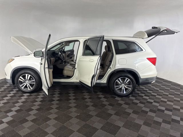 Used 2016 Honda Pilot EX-L image 11