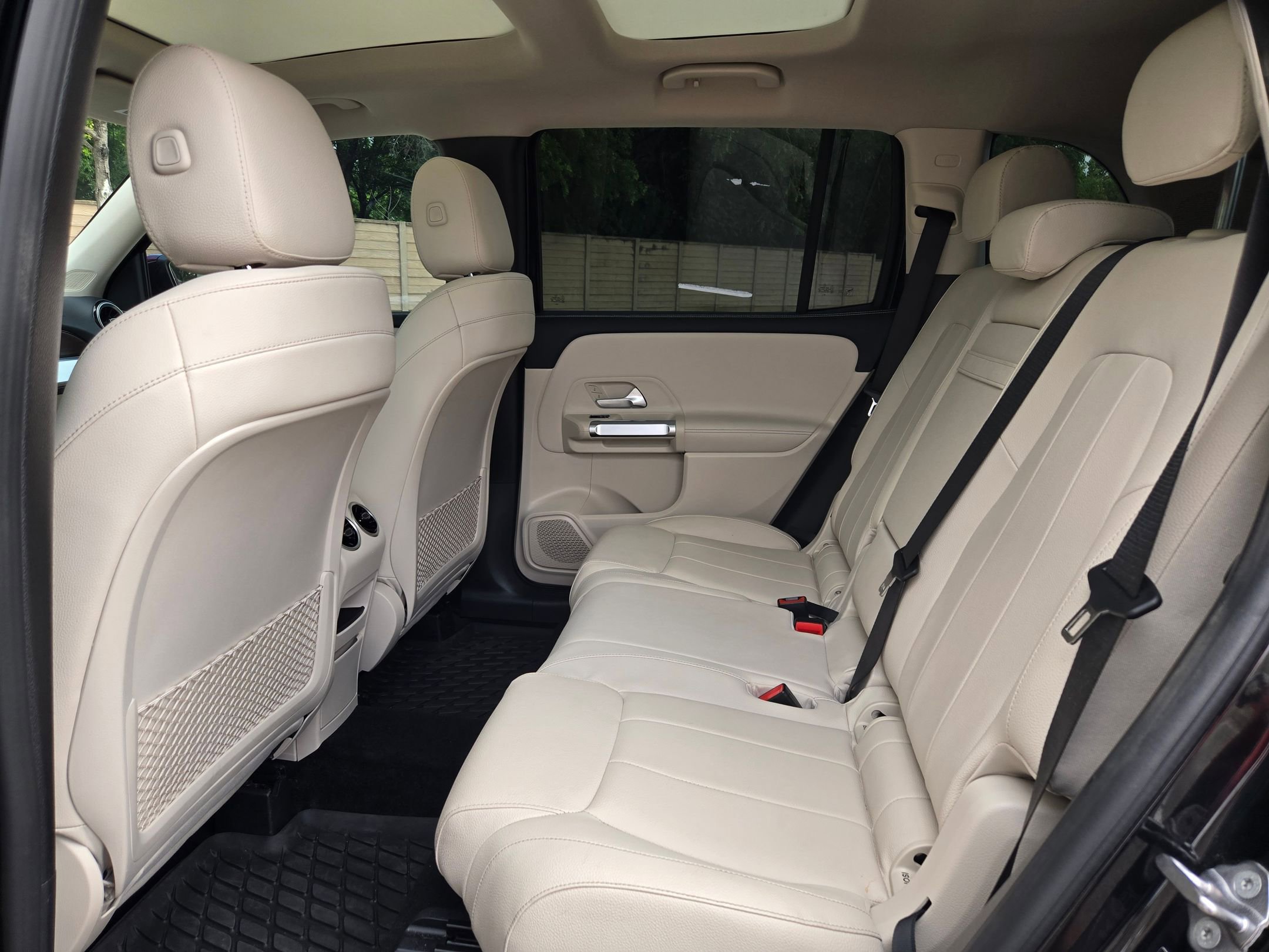 Used 2021 Mercedes-Benz GLB 250 image 14