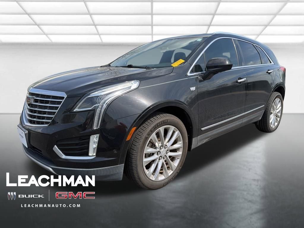Used 2017 Cadillac XT5 Platinum w/ Driver Assist Package image 8