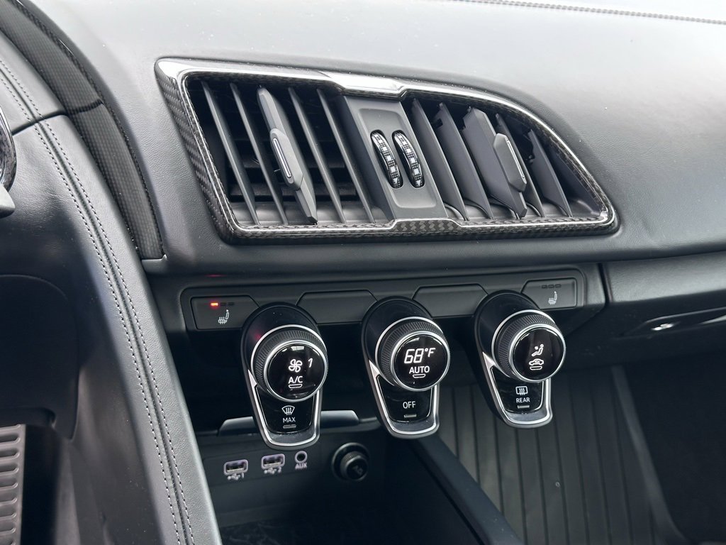 Used 2018 Audi R8 V10 plus image 17