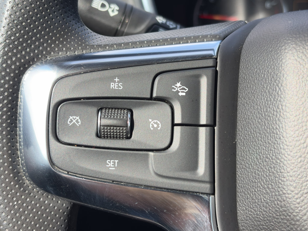 Certified 2025 Chevrolet Blazer LT AWD/4WD image 15