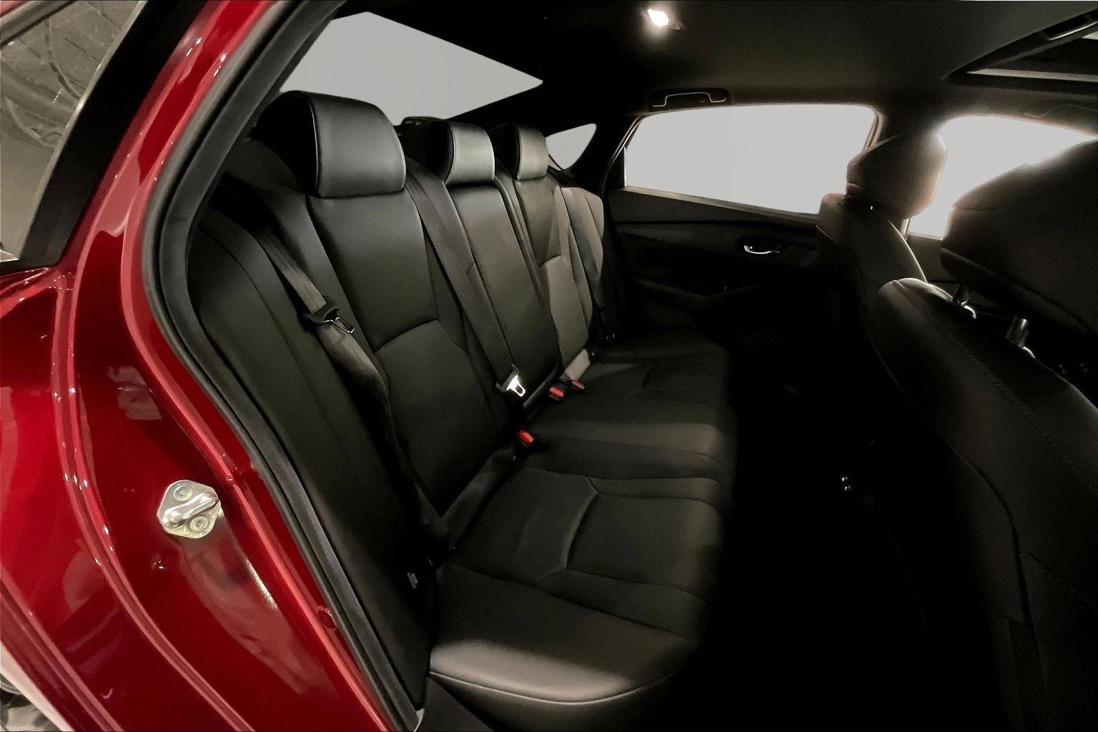 Used 2025 Honda Accord Sport image 25