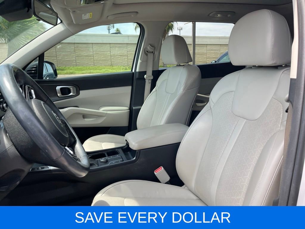Used 2021 Kia Sorento S w/ Panoramic Sunroof Package FWD image 14