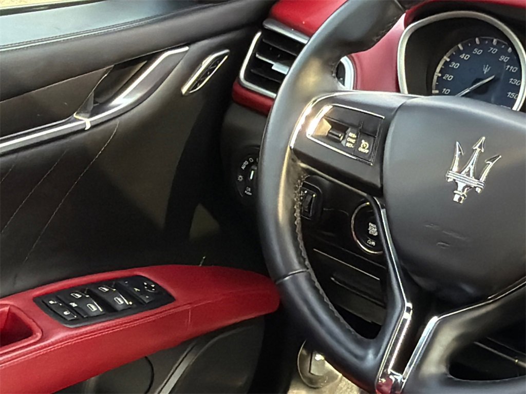 Used 2019 Maserati Ghibli S Q4 image 21