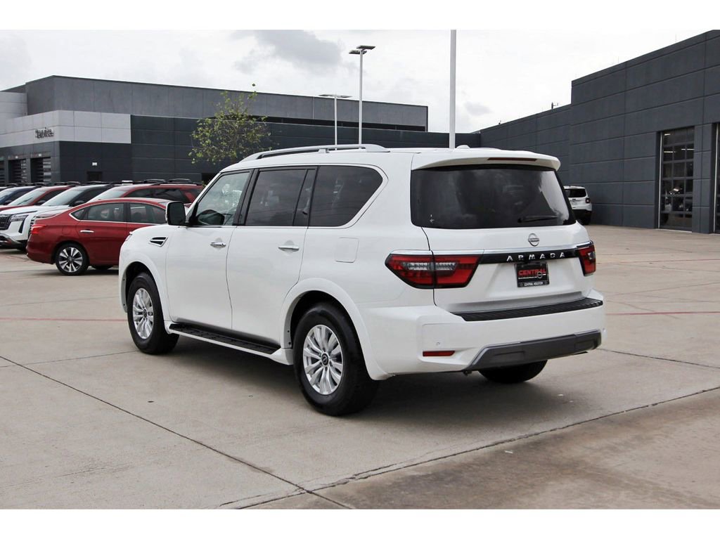 Used 2024 Nissan Armada SV image 3