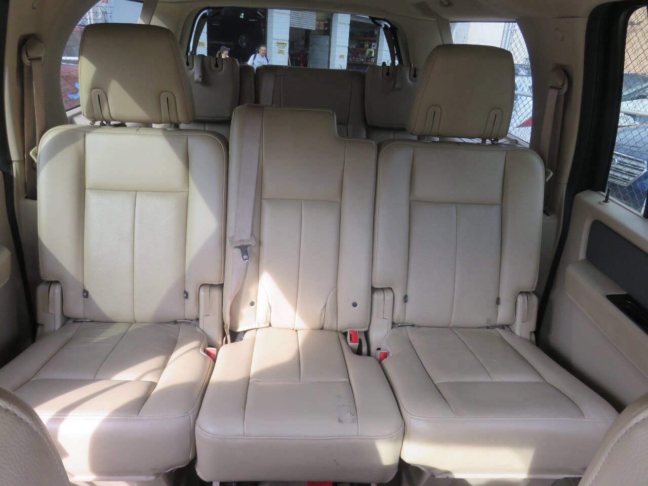 Used 2014 Ford Expedition EL XLT w/ Equipment Group 202A AWD/4WD image 22