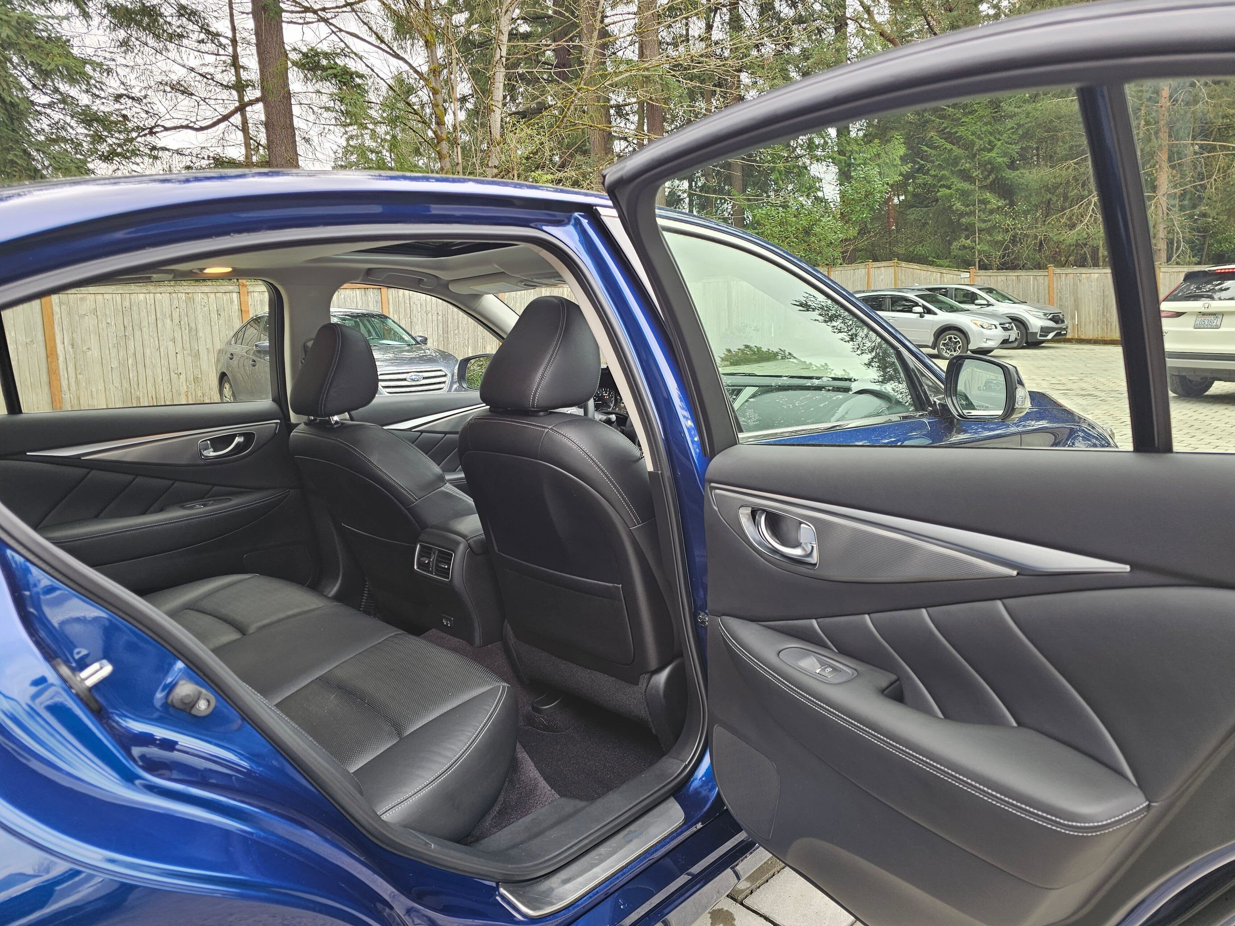 Used 2020 INFINITI Q50 Sport image 12