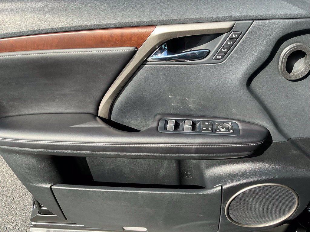 Certified 2020 Lexus RX 450hL AWD w/ Premium Package image 11