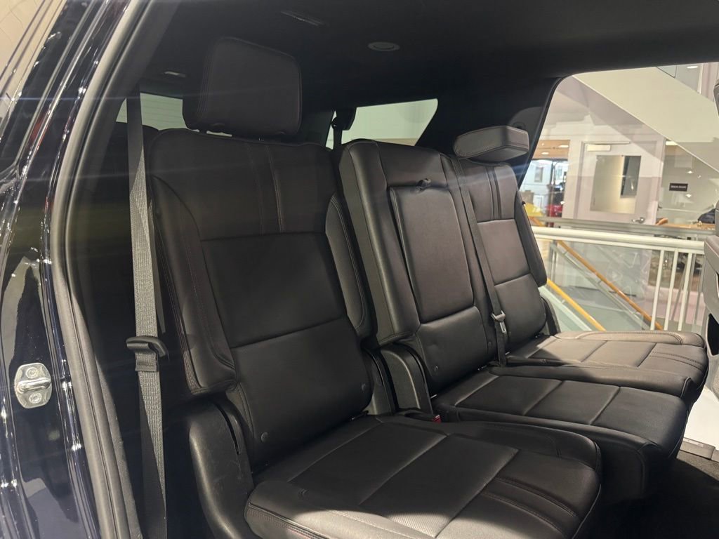 Used 2023 Chevrolet Tahoe RST AWD/4WD image 17