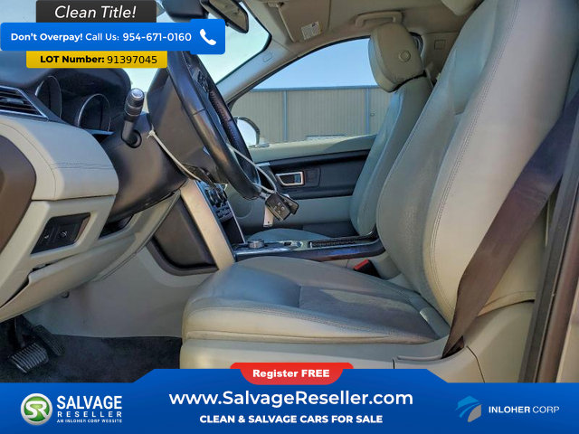Used 2016 Land Rover Discovery Sport SE image 9