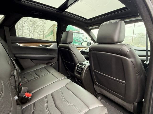 Used 2023 Cadillac XT5 Premium Luxury w/ Platinum Package image 16