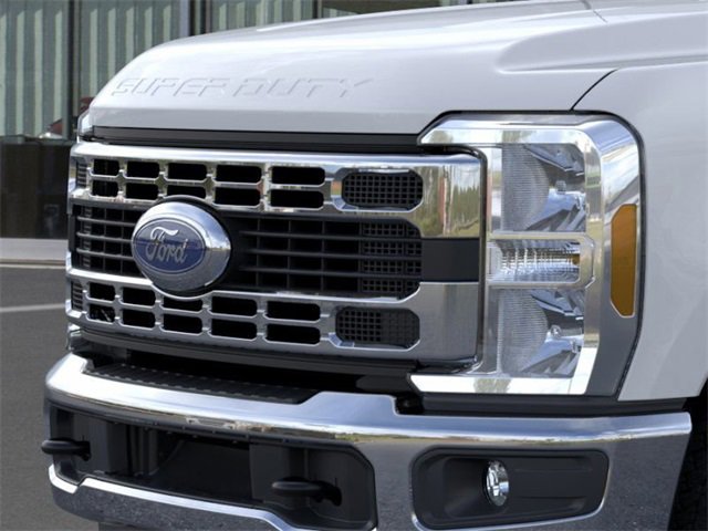 New 2025 Ford F250 XLT w/ FX4 Off-Road Package image 17