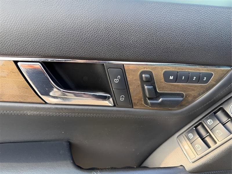 Used 2010 Mercedes-Benz C 63 AMG Sedan image 27