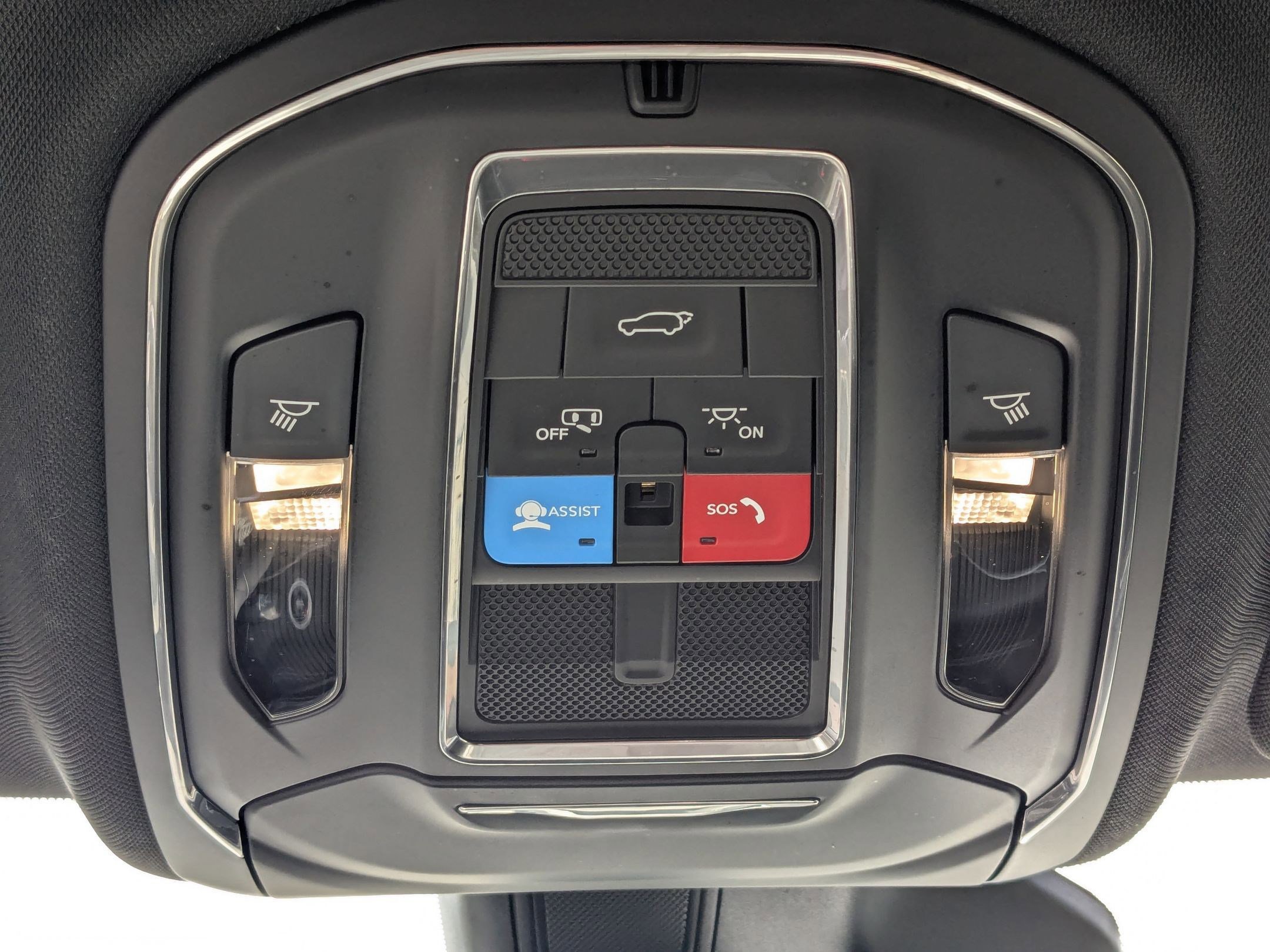 Certified 2025 Jeep Grand Cherokee L Laredo image 25