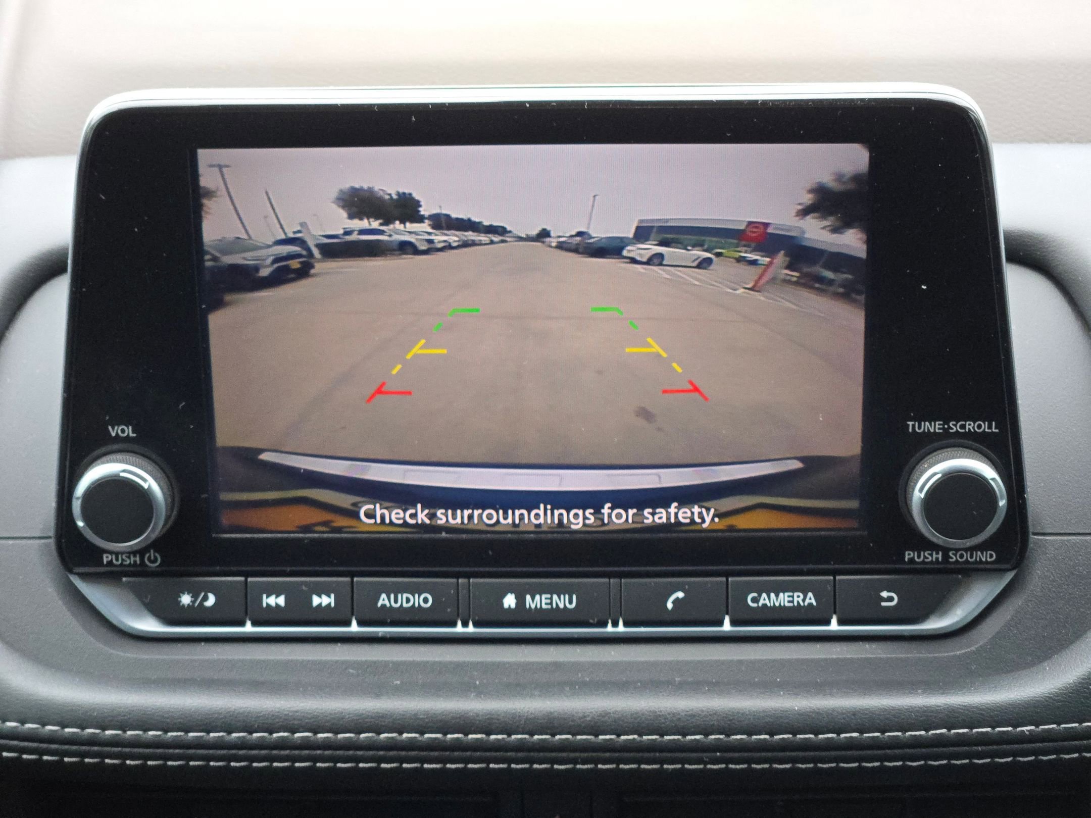 Used 2023 Nissan Rogue SV image 17