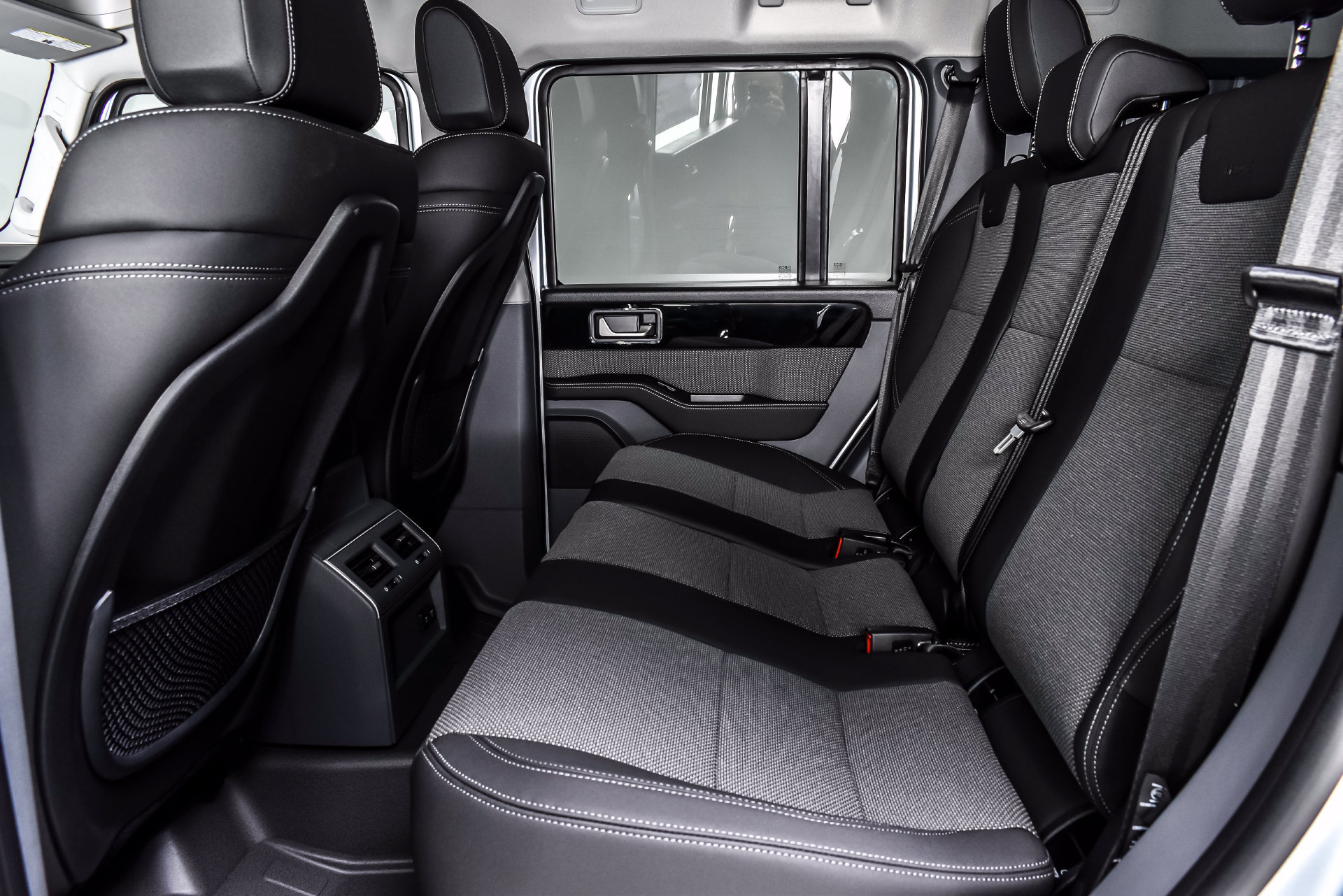New 2026 INEOS Grenadier Station Wagon AWD/4WD image 16
