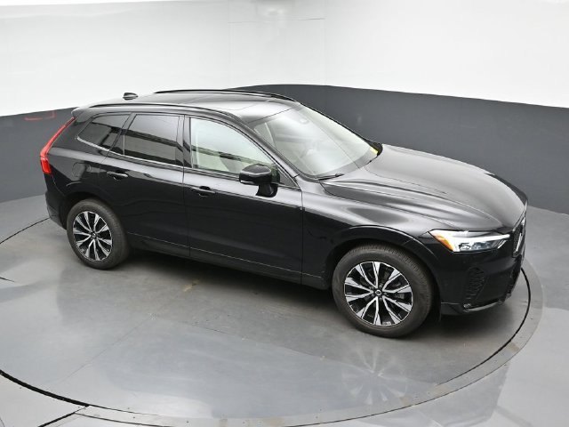 Used 2024 Volvo XC60 B5 Plus w/ Protection Package Premier AWD/4WD image 43