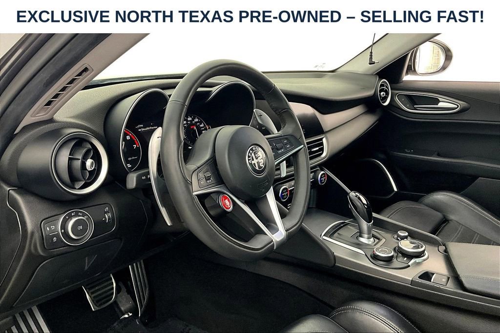 Used 2019 Alfa Romeo Giulia Ti Sport w/ Quick Order Package 22U Sport RWD image 17