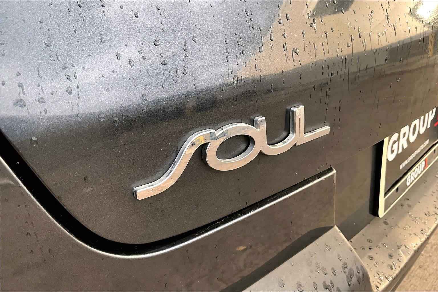 Used 2020 Kia Soul LX FWD image 30