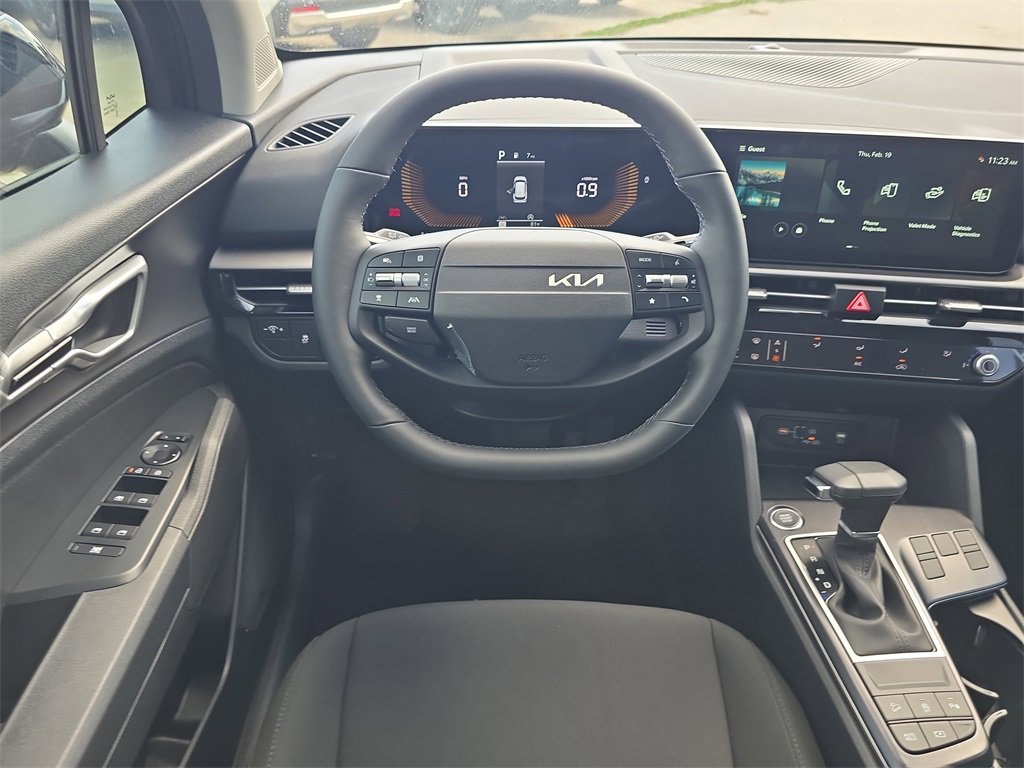 New 2026 Kia Sportage LX image 13