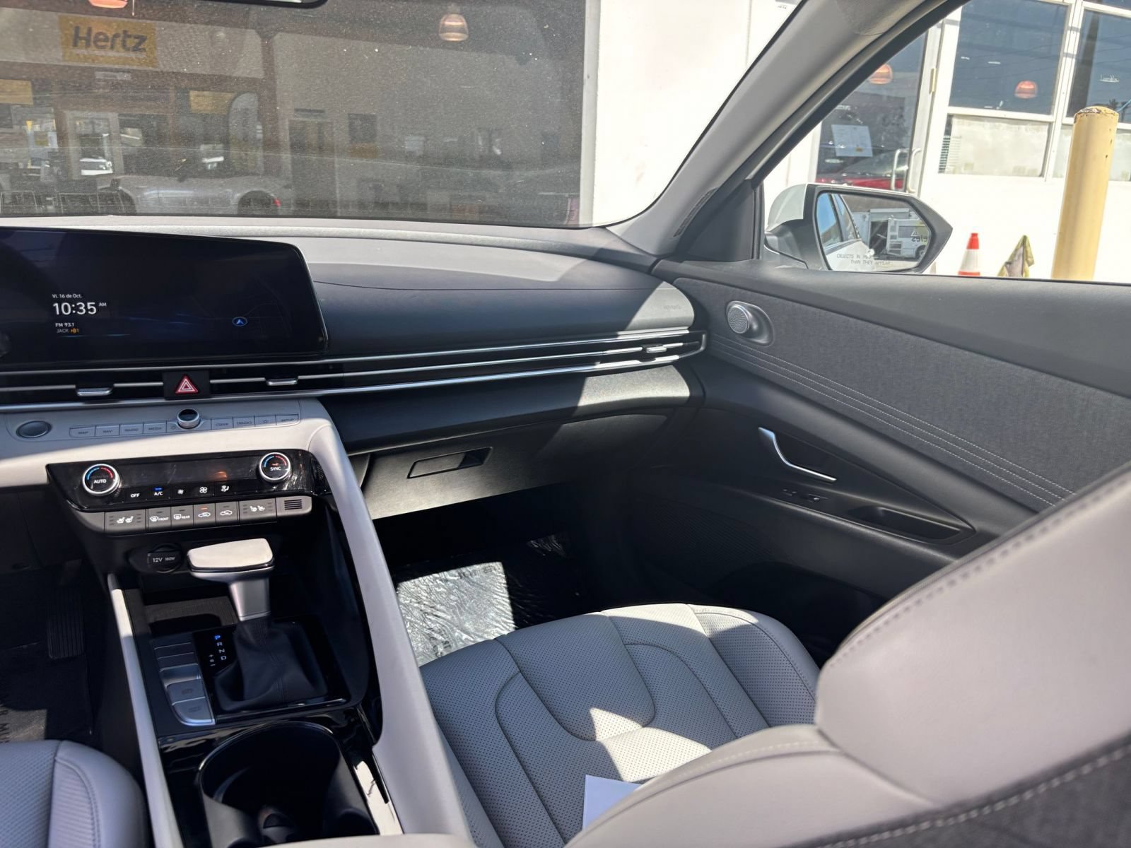 Used 2025 Hyundai Elantra Limited FWD image 39