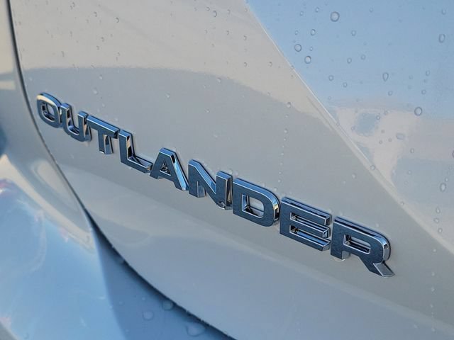 New 2026 Mitsubishi Outlander SE FWD image 10