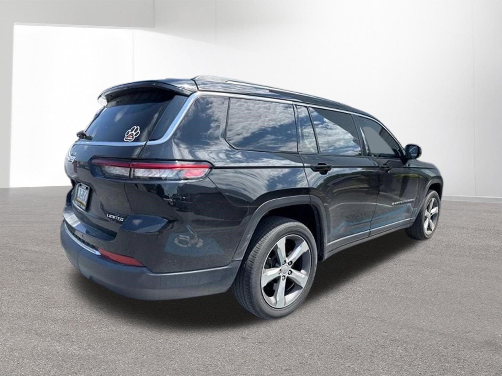 Used 2021 Jeep Grand Cherokee L Limited AWD/4WD image 30