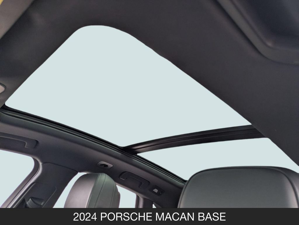 Used 2024 Porsche Macan AWD/4WD image 16