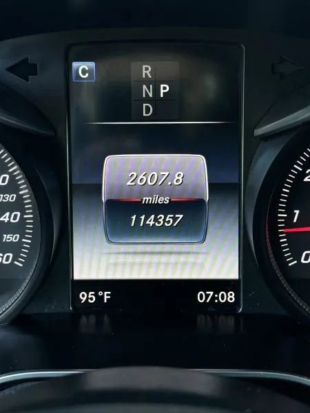 Used 2017 Mercedes-Benz GLC 300 image 14