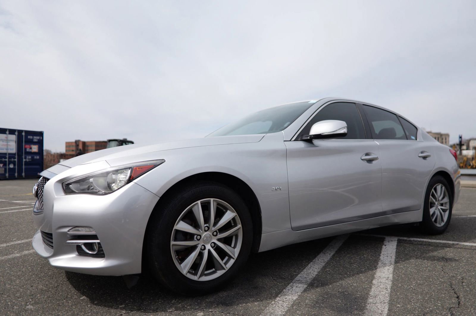 Used 2017 INFINITI Q50 Premium w/ 2.0T Premium Plus Package image 4