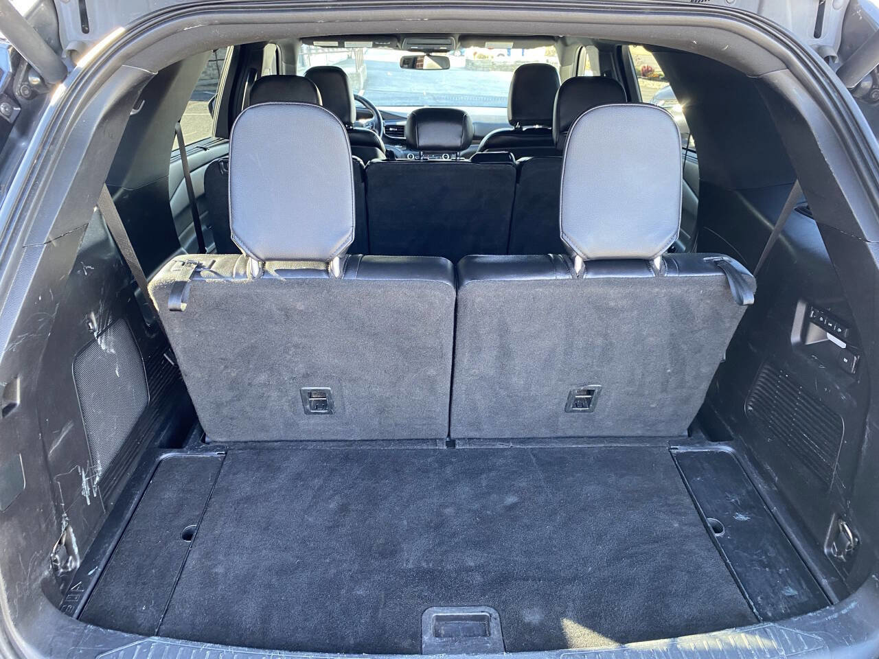 Used 2020 Ford Explorer Limited RWD image 39