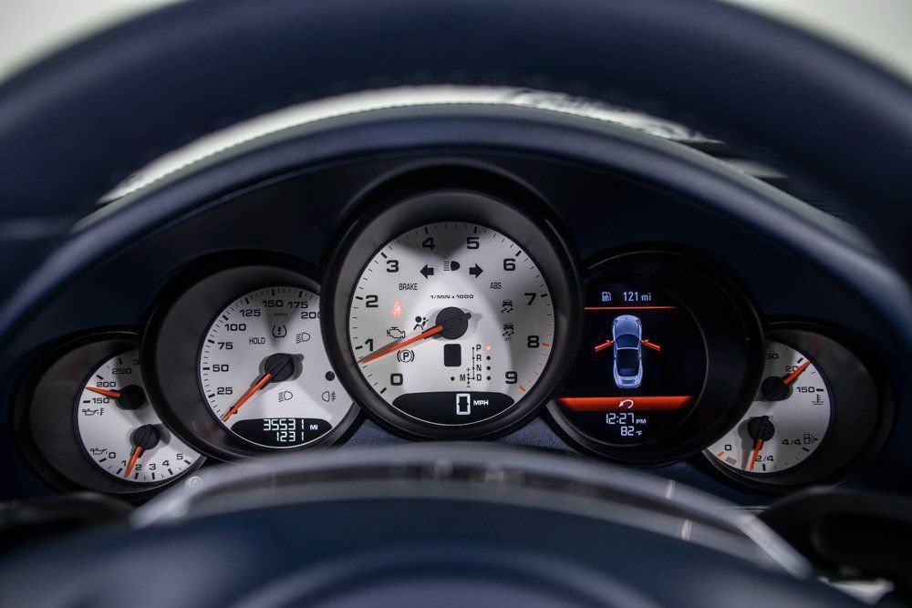 Used 2013 Porsche 911 Carrera image 17