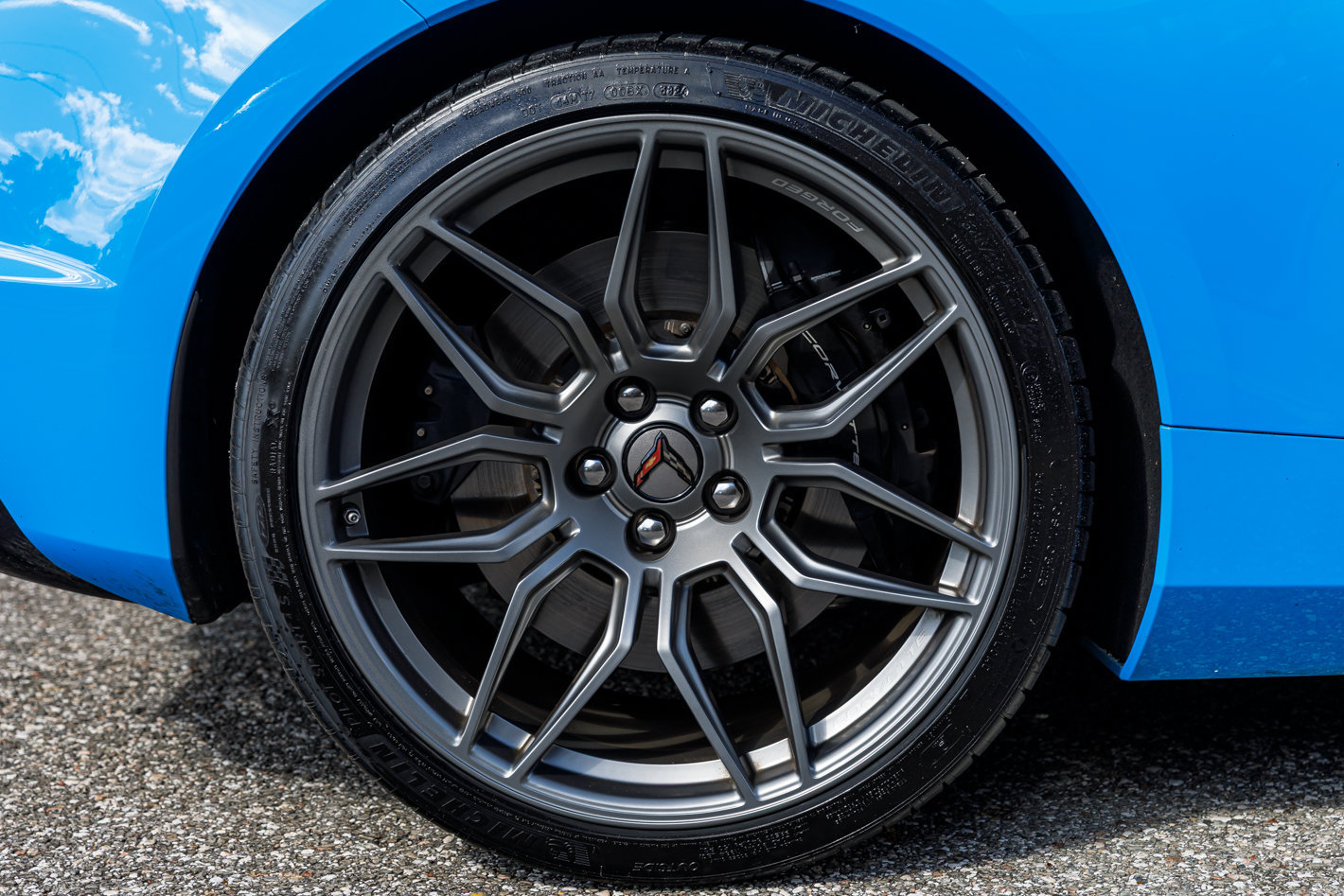 Used 2025 Chevrolet Corvette Z06 RWD image 26
