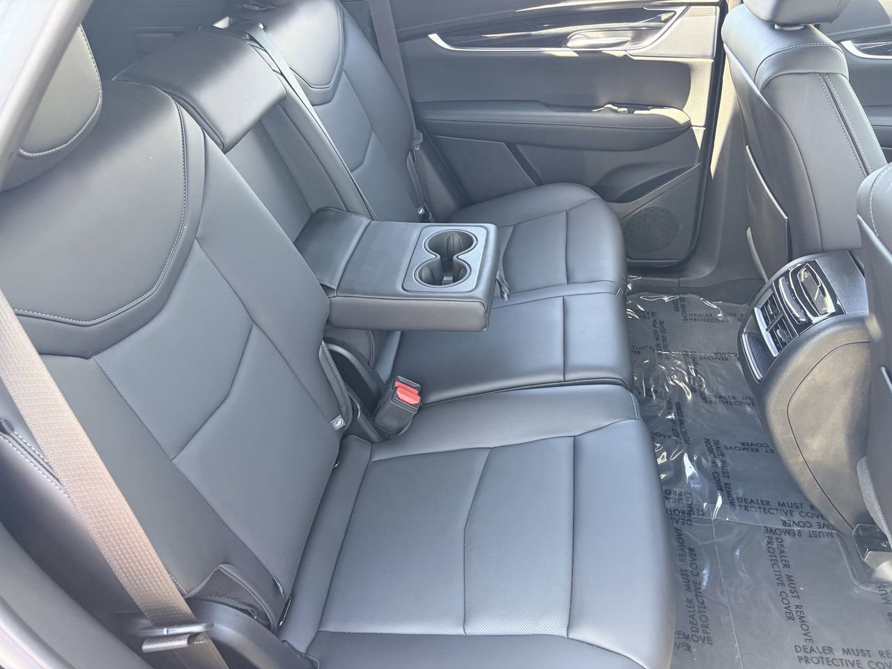 Certified 2024 Cadillac XT5 Premium Luxury w/ Technology Package FWD image 14